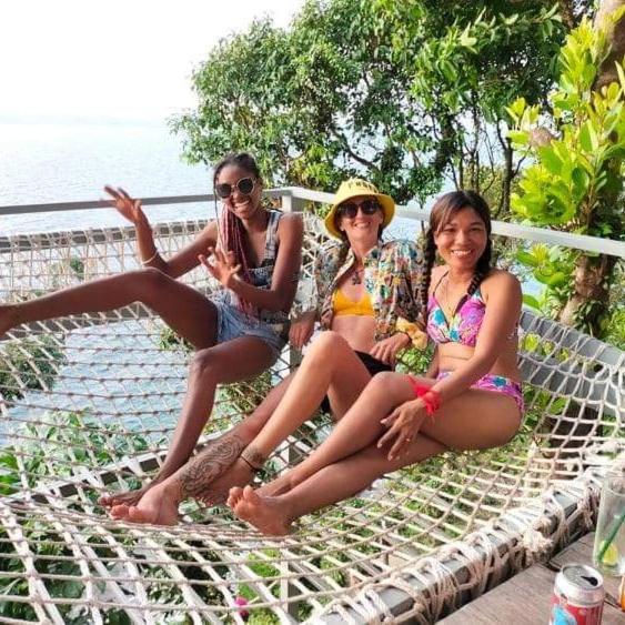 Lucky Sun Saracen Bay Hostel Koh Rong Sanloem Luaran gambar