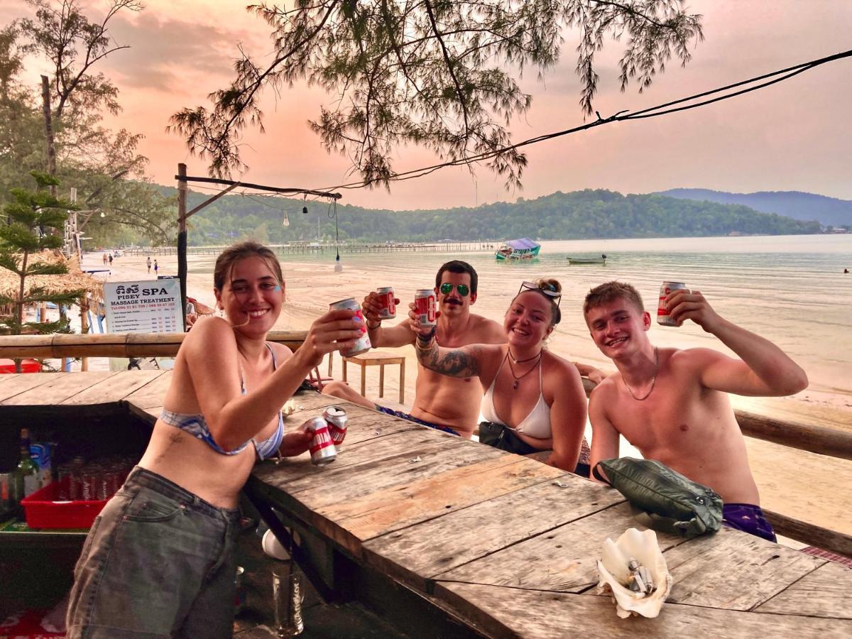 Lucky Sun Saracen Bay Hostel Koh Rong Sanloem Luaran gambar