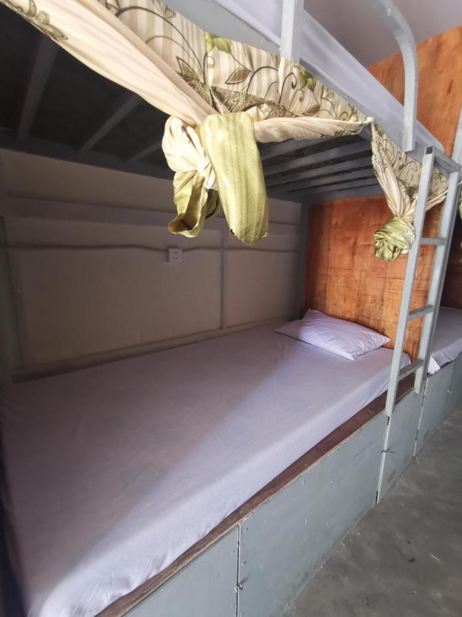 Lucky Sun Saracen Bay Hostel Koh Rong Sanloem Luaran gambar